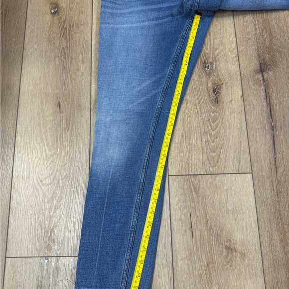 Abercrombie & Fitch Simone High Rise Slim Denim Jeans Women’s Size 28 - Picture 8 of 9